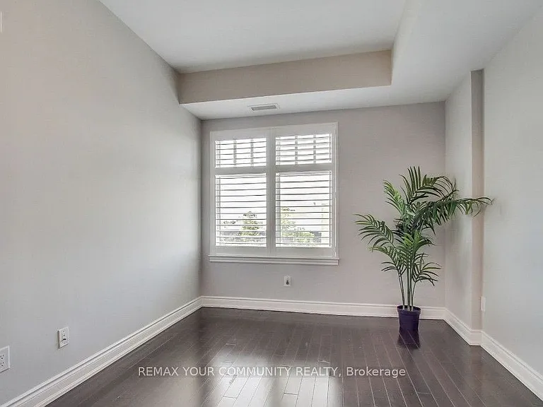 10211 Keele St #211 — Photo 13