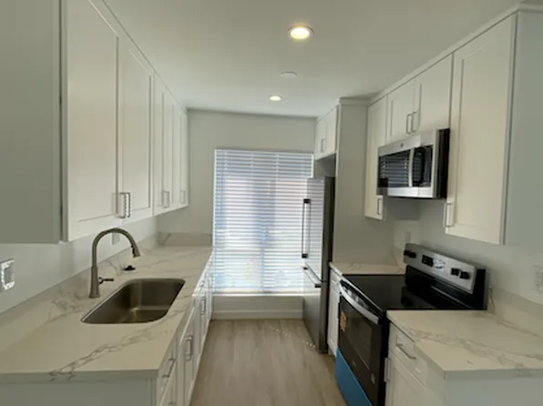 222 N Avenue 66 #22, Los Angeles, CA 90042