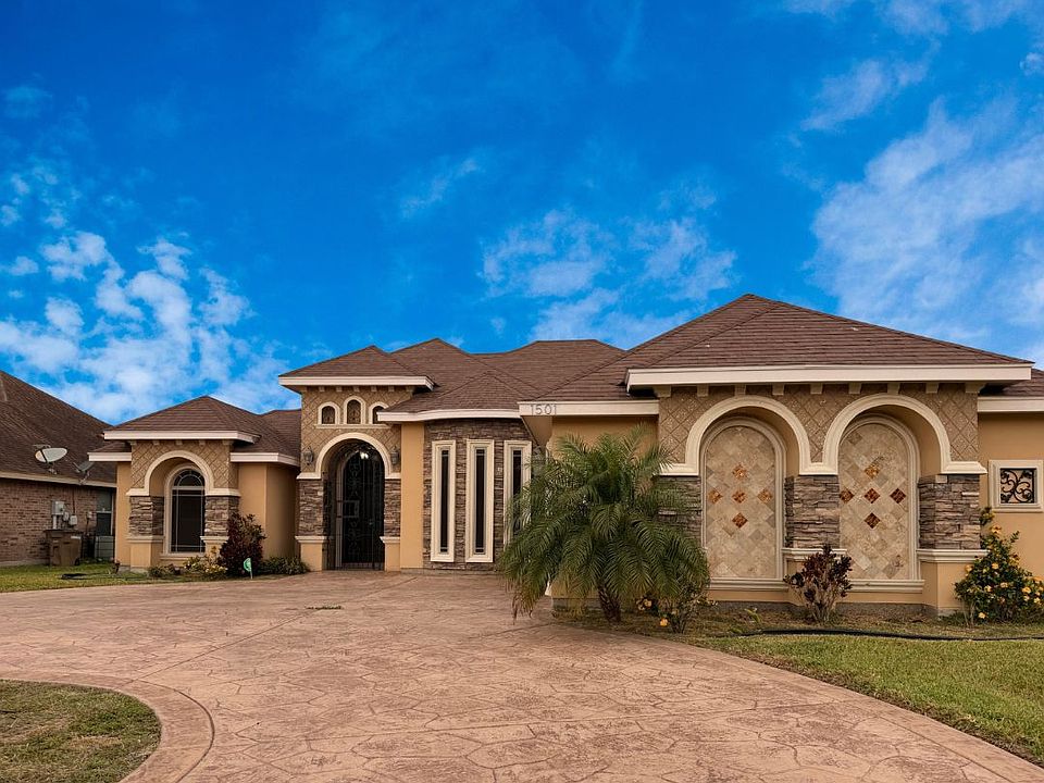 1st image of 1501 Granada Cir
