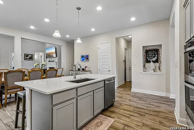 1136 Aidenbaum — Photo 18