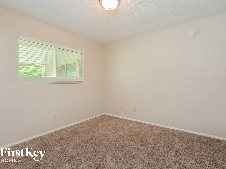3314 Calcutta Ave — Photo 12