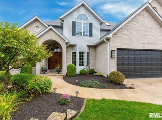 23823 284th Ave, Le Claire, IA 52753