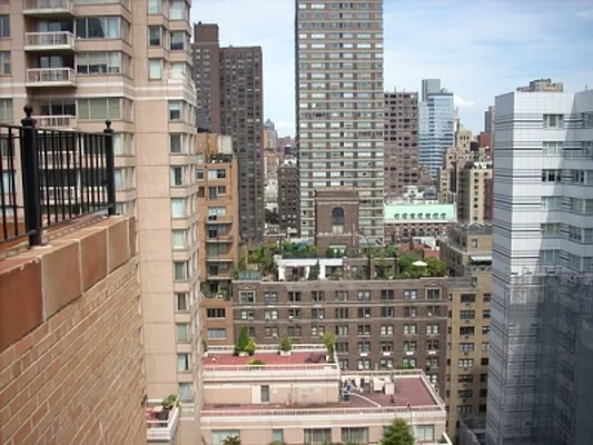 Rented by Citi Habitats | media 10