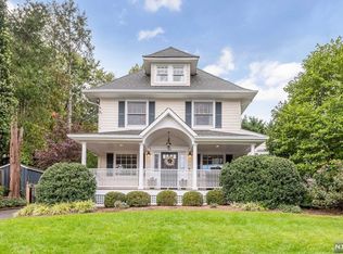 212 Claremont Rd, Ridgewood, NJ 07450