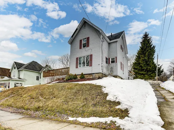 269 Bleecker Street, Gloversville, NY 12078