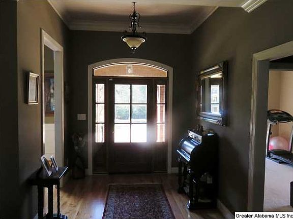 2nd image of 6120 Lakeside Dr