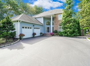 40 Independence Way, Miller Place, NY 11764