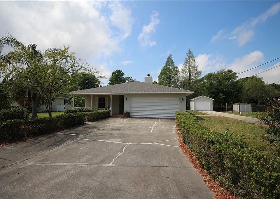 1st image of 2807 Pine Acres Dr
