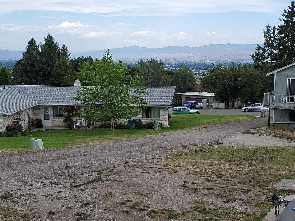 1st image of 607 Whitaker Dr