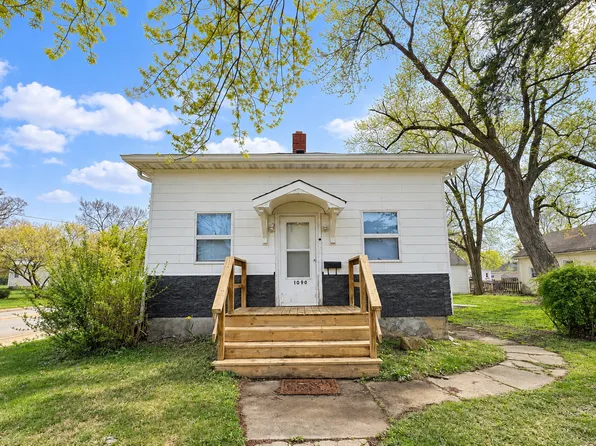 1090 Creve Coeur St, La Salle, IL 61301