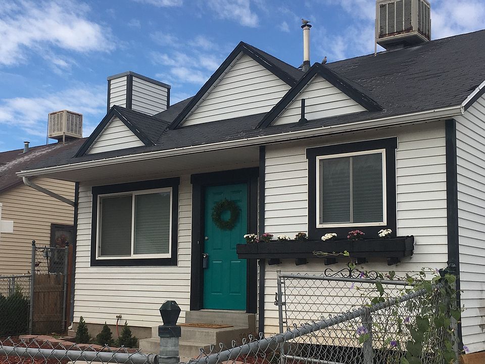 1st image of 8068 W Thoreau Dr