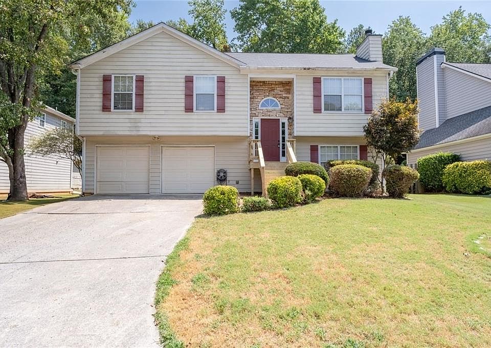 1st image of 1095 Berkley Dr SE