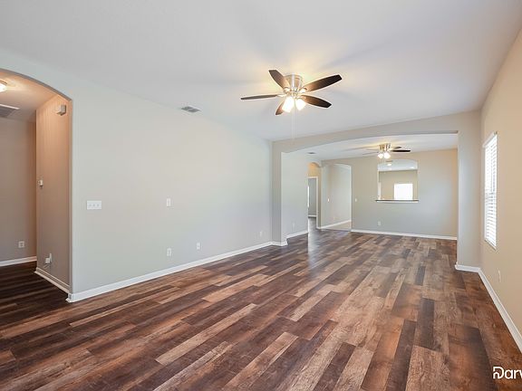 5th image of 10458 Rosewood Crk