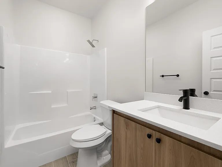 404 N Alexandrite Ave #3 — Photo 21