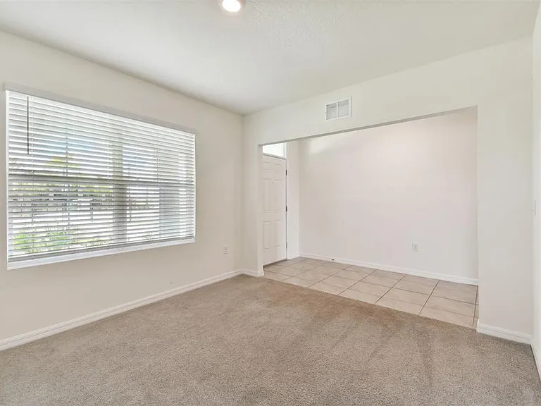 33405 Hamilton Hill Ln — Photo 5