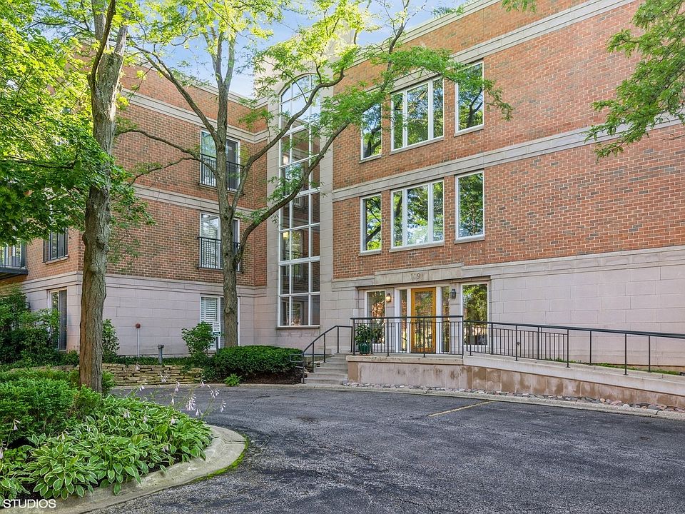 1st image of 119 E Laurel Ave APT 107