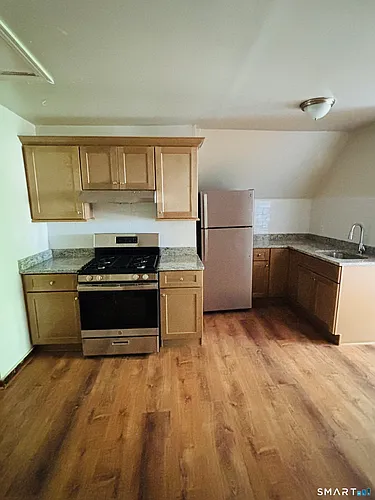 1311 Park Ave Photo 1