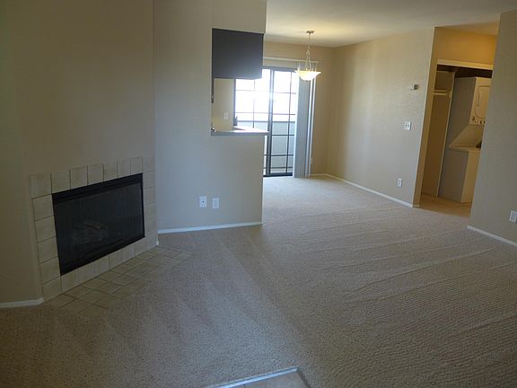 3rd image of 4629 Utah St #8