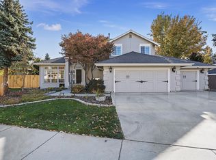 12877 W Roseglen Ct, Boise, ID 83713
