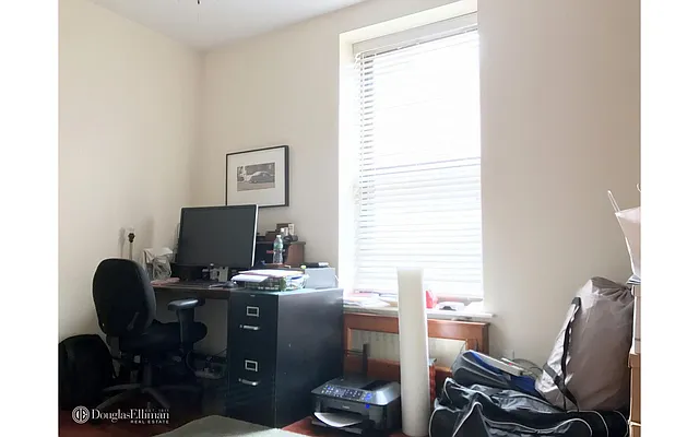 Rented by Douglas Elliman | media 24