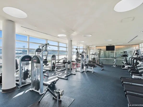 2 Northside Piers image 7 of 11