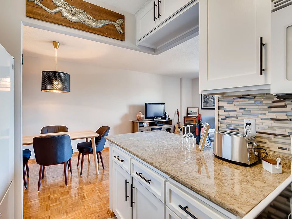 410 Groveland Ave 1206-large-010-009-Kitchen-1499x1000-72dpi