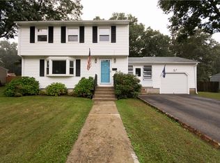 154 Princeton Ave, Coventry, RI 02816