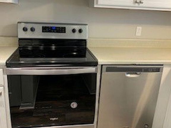4th image of 1010 N Toombs St APT 17