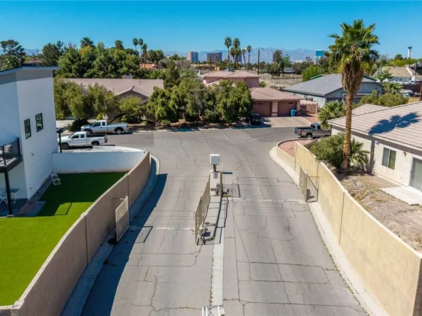 3993 S Mojave Rd, Las Vegas, NV 89121