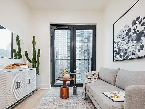 5th image of 260 Gold St APT 803