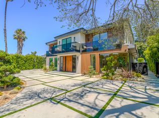 5244 Tampa Ave #A, Tarzana, CA 91356