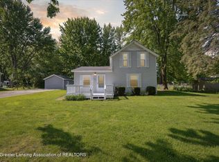 104 Saint Marys St, Corunna, MI