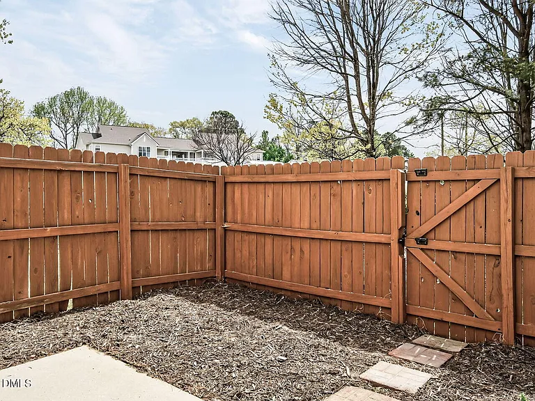 101 Harbor Haven Dr — Photo 16