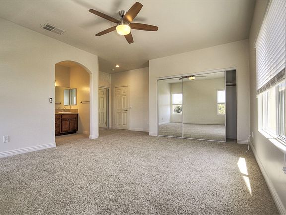 4th image of 817 Florida St