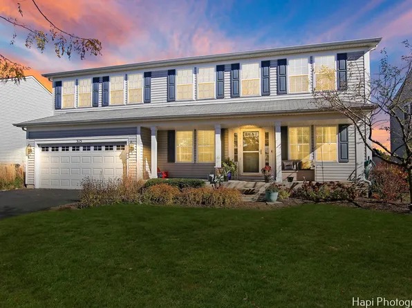 315 Hawthorn Ln, Antioch, IL 60002