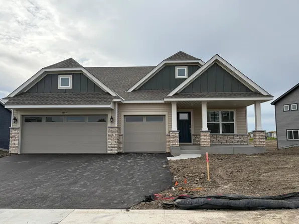 7449 Lotus Ln, Lino Lakes, MN 55038