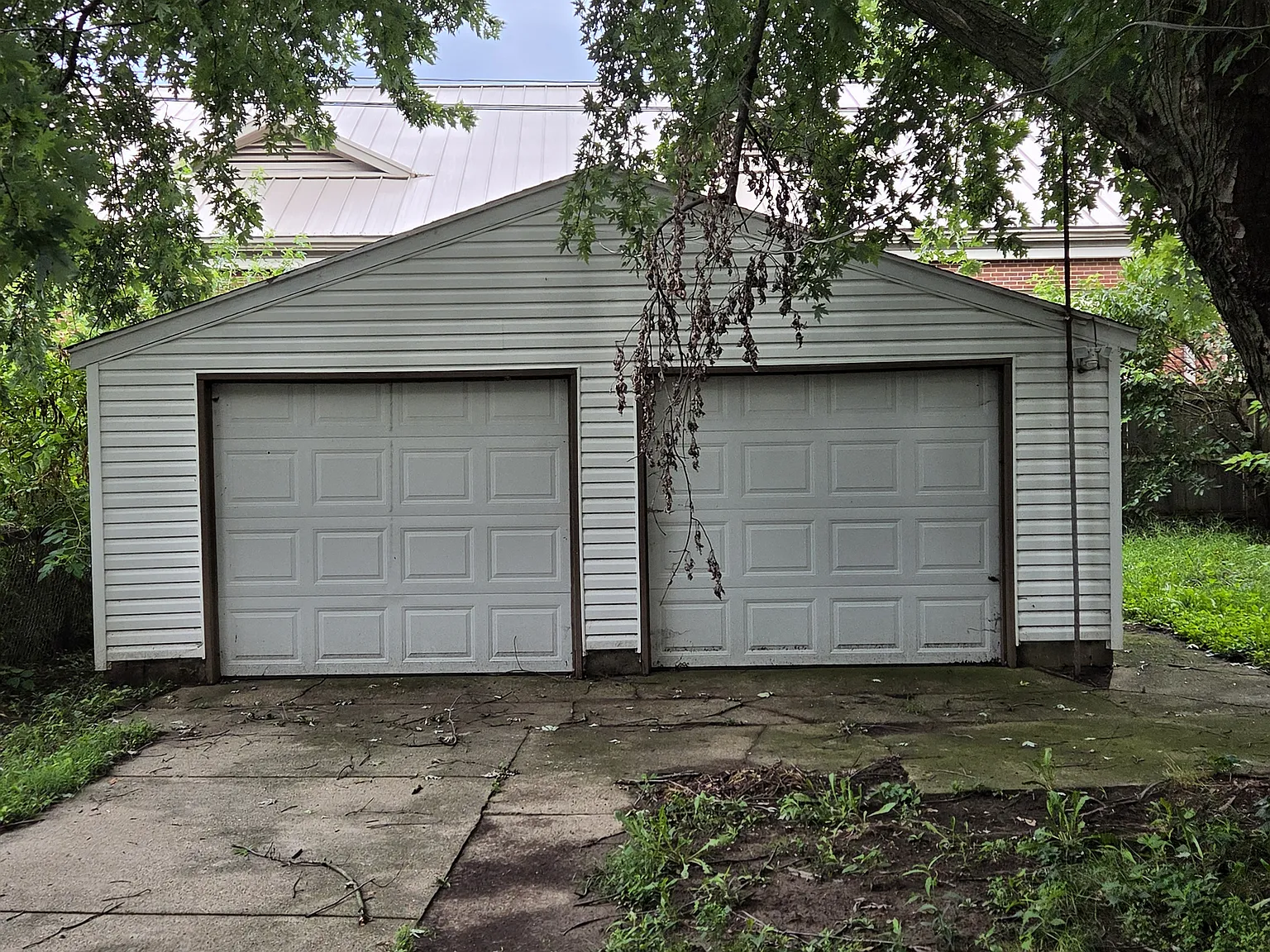 2 bed, 884 sqft, $1,000 — Photo 3