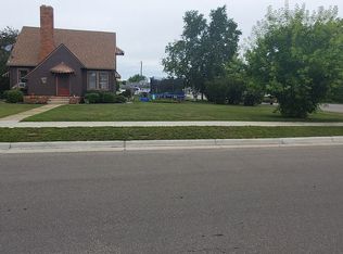 201 Lincoln Ave W, Karlstad, MN 56732