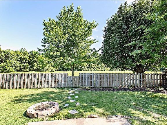 2nd image of 3817 W Gardenia Dr