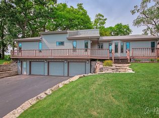 39220 90th Pl, Genoa City, WI 53128