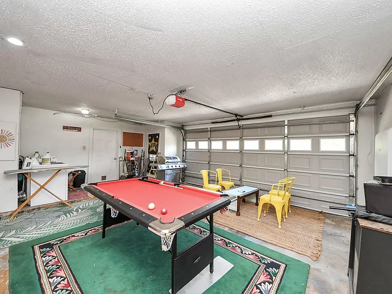 17018 Water Oak Dr #A — Photo 24