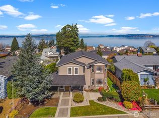 1607 Nisqually Street, Steilacoom, WA
