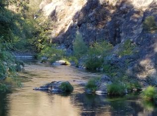 13508 Upper Applegate Rd, Applegate, OR 97530