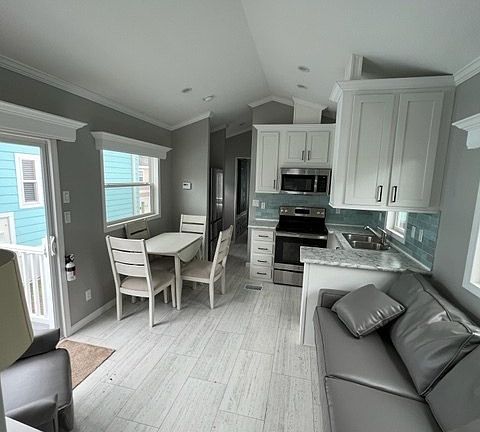 4th image of 2769 Wells Ct #118