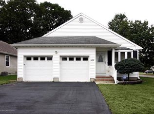 1468 Petunia Way S, Toms River, NJ