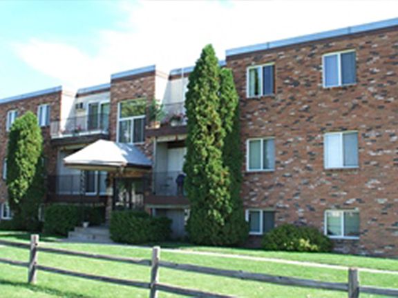 4th image of 9301 Sun Valley Dr