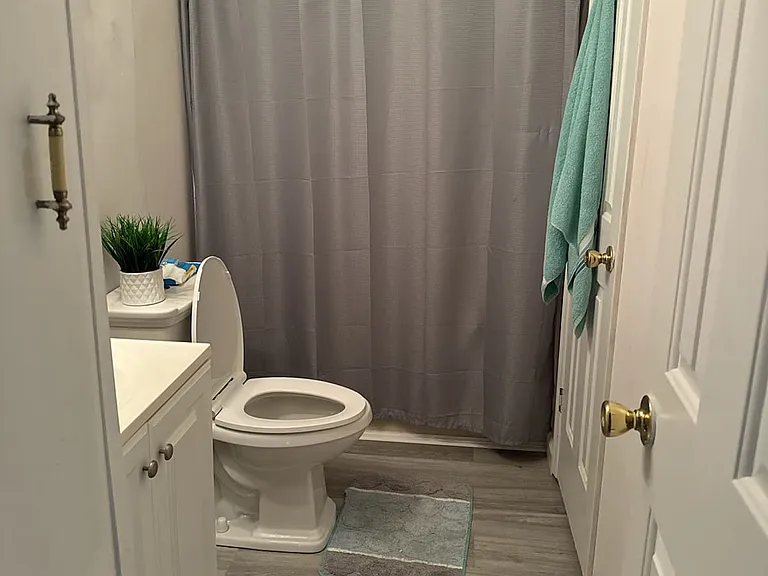 26297 Greensboro Dr — Photo 9
