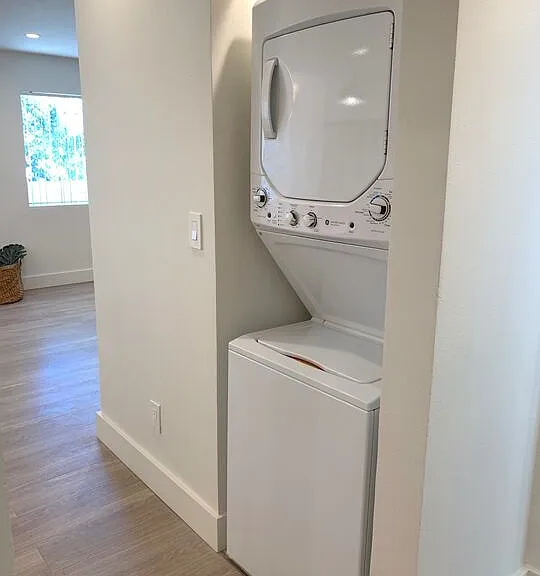 11235 Richland Ave #4 — Photo 3