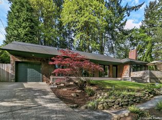 905 SW Cheltenham St, Portland, OR 97239