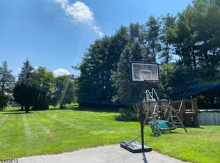 4 Dejager Dr, Augusta, NJ 07822